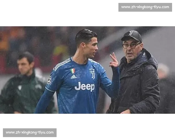 尤文铁卫盼换帅后获新生!达尼洛渴望重返英超争主力 尤文铁卫盼换帅后获新生!达尼洛渴望重返英超争主力